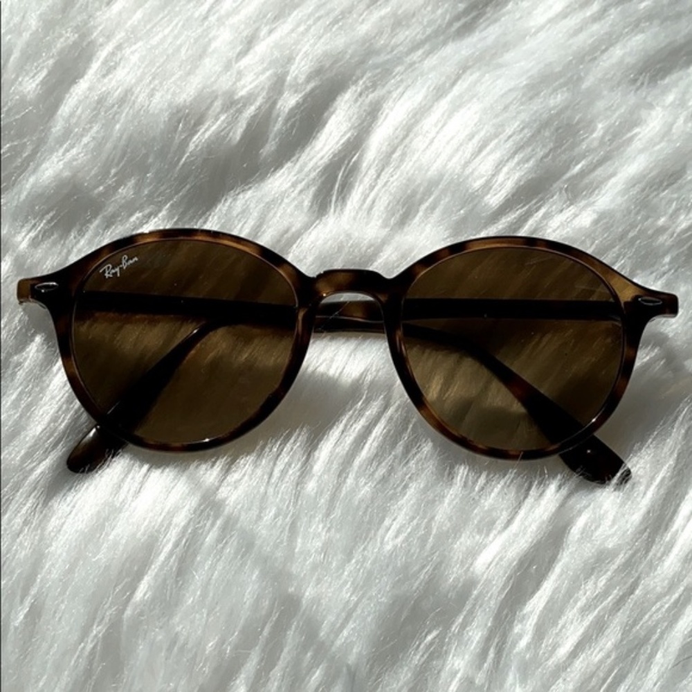 Ray Ban Circular Sunglasses